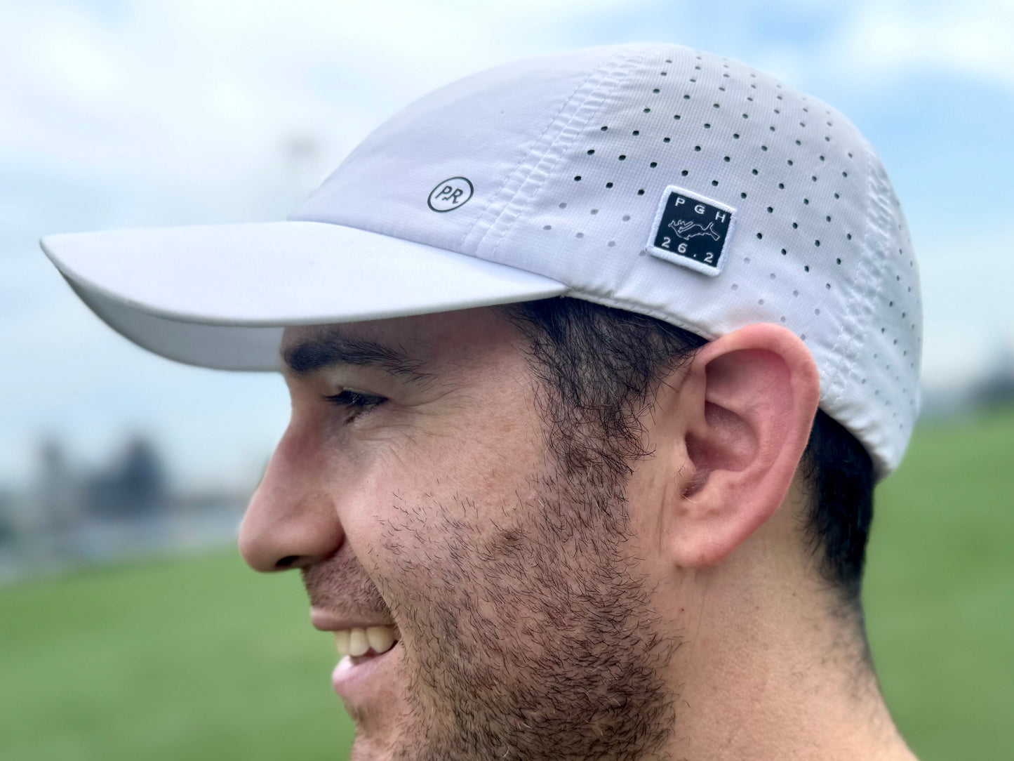 pittsburgh maraton running hat white 